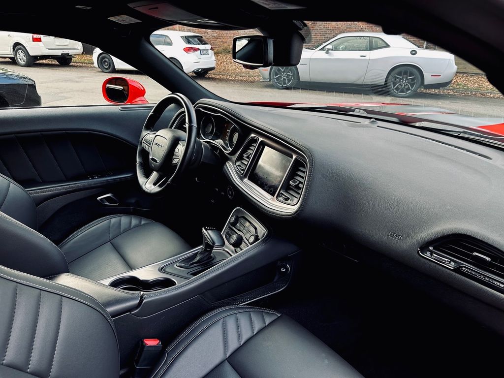 Dodge Challenger 2019