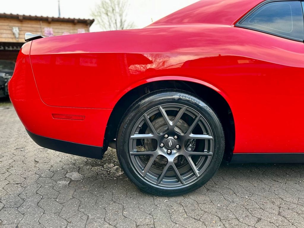 Dodge Challenger 2019