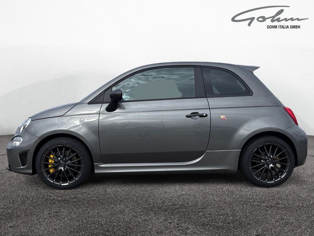 Abarth 695 2024