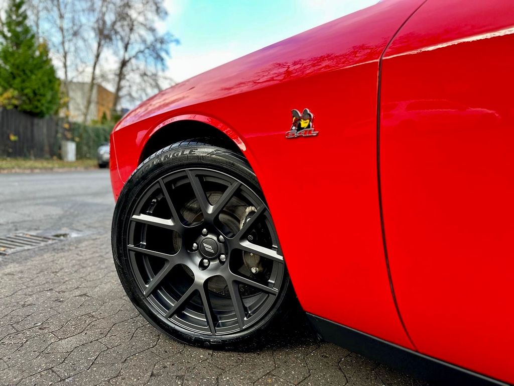 Dodge Challenger 2019