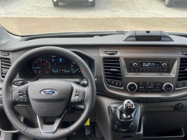 Ford Transit 2024