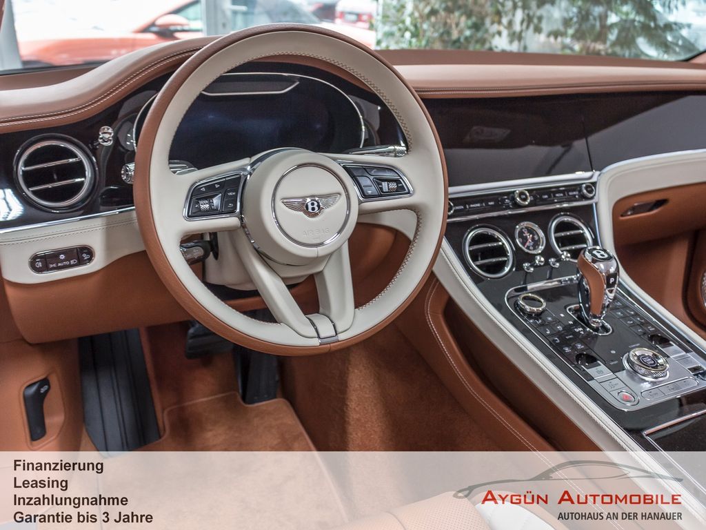 Bentley Continental GTC 2024