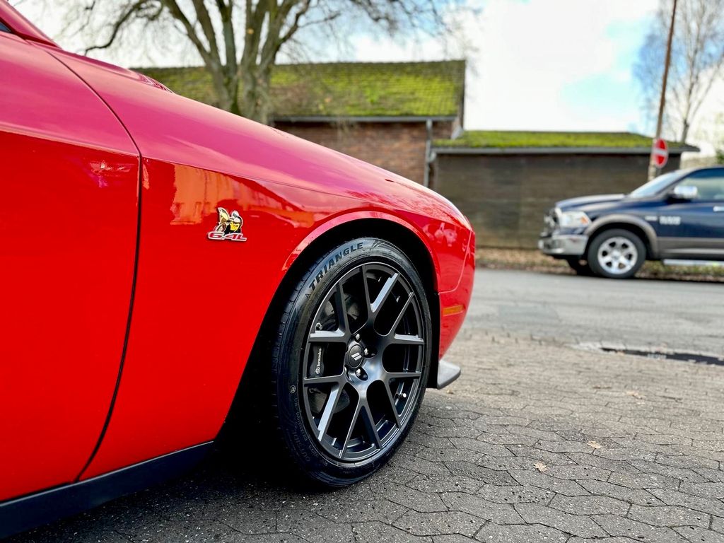Dodge Challenger 2019