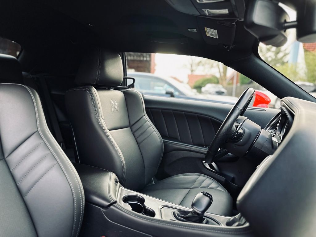 Dodge Challenger 2019