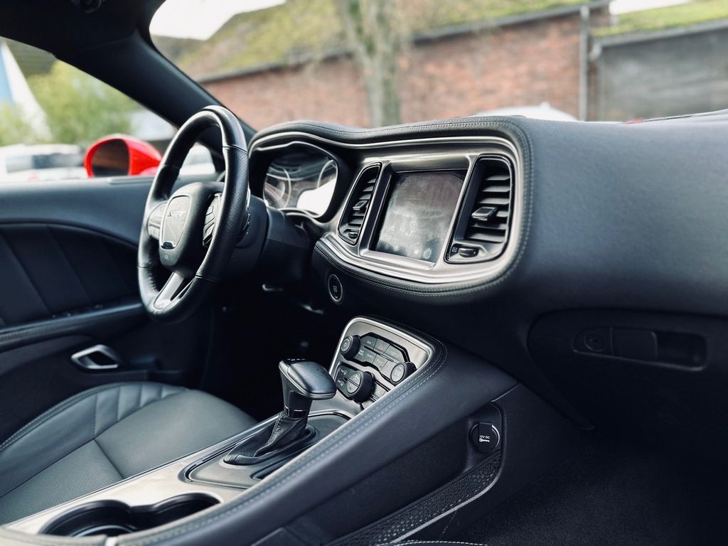 Dodge Challenger 2019