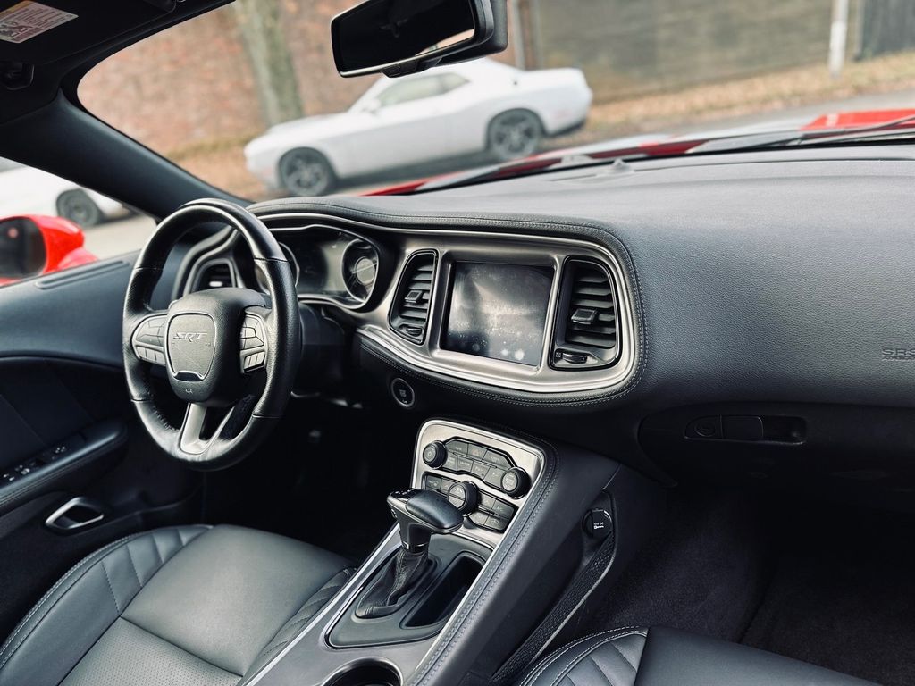 Dodge Challenger 2019