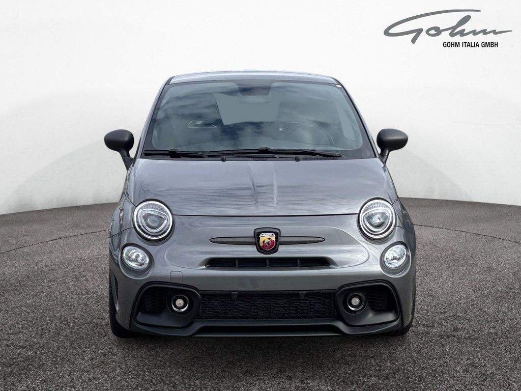 Abarth 695 2024