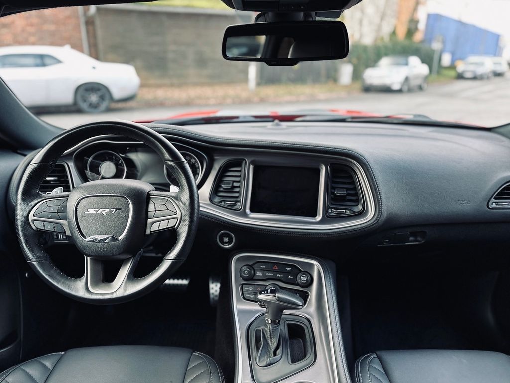 Dodge Challenger 2019