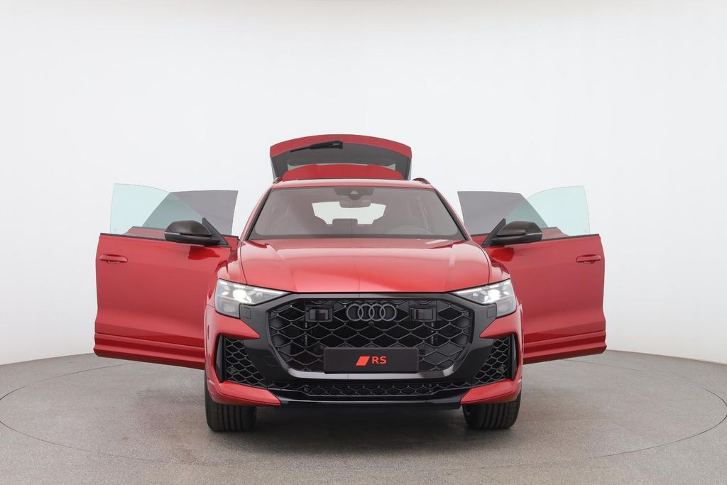 Audi RSQ8 2025