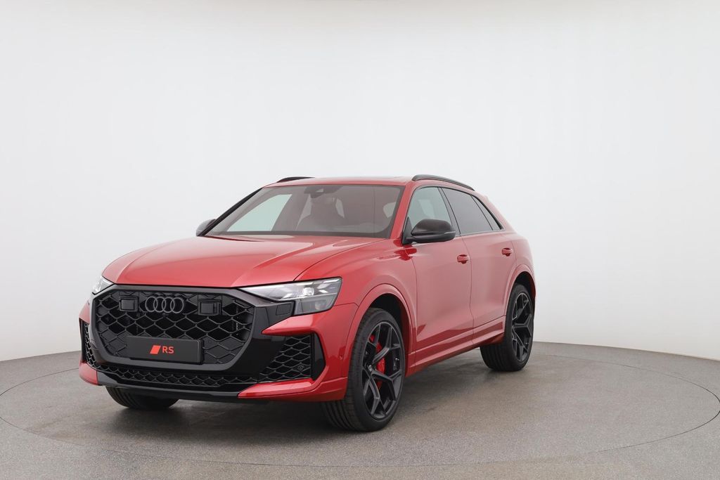 Audi RSQ8 2025