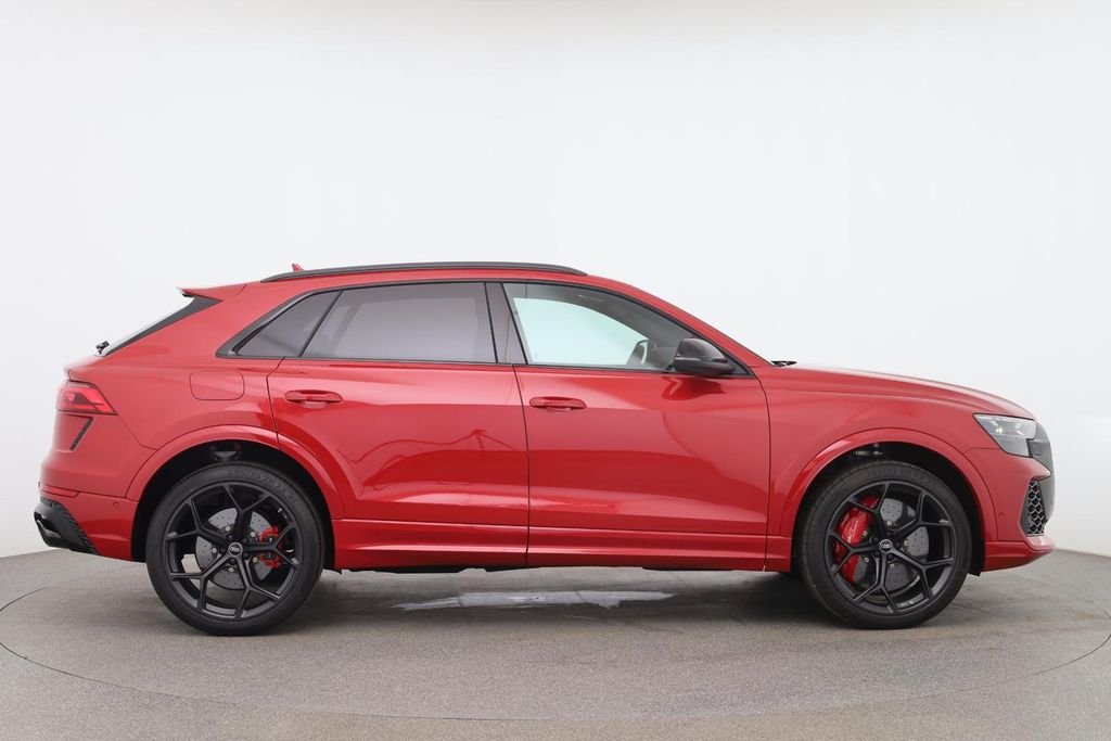 Audi RSQ8 2025