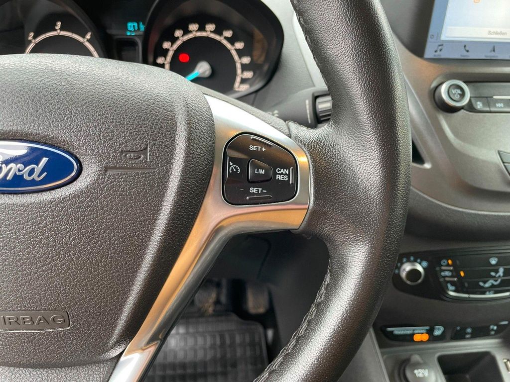 Ford Transit 2019