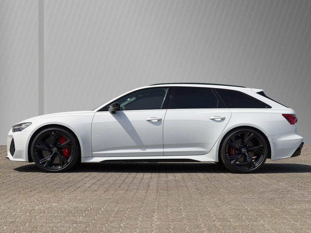 Audi RS6 2024