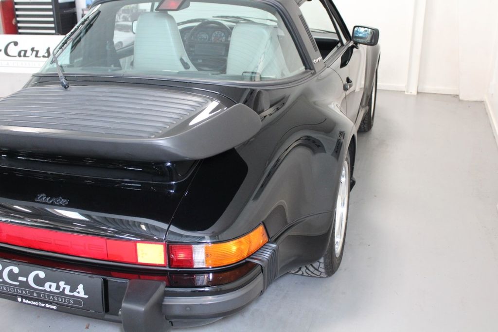 Porsche 930 1988