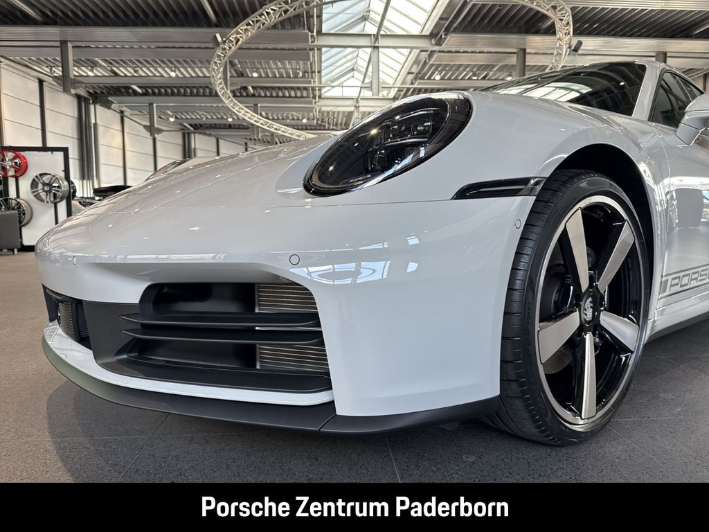 Porsche 992 2025