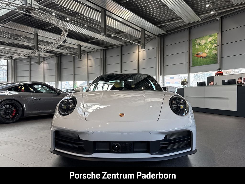 Porsche 992 2025