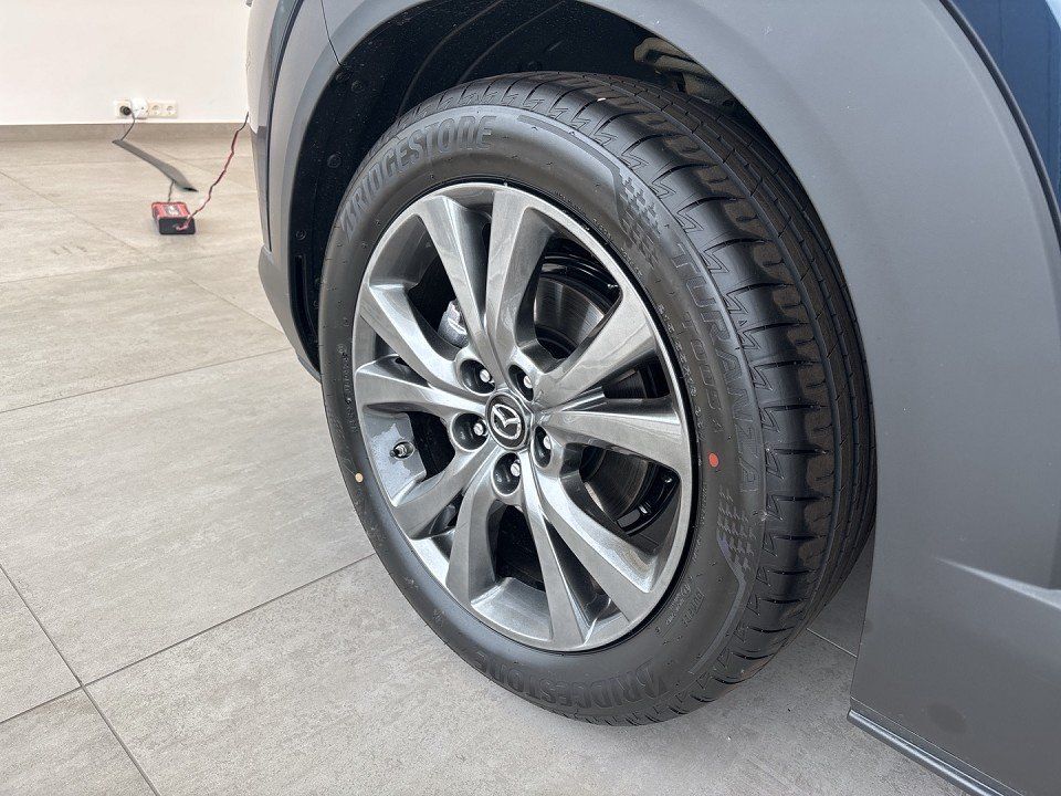 Mazda CX-30 2025