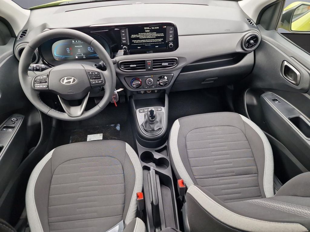 Hyundai i10 2025