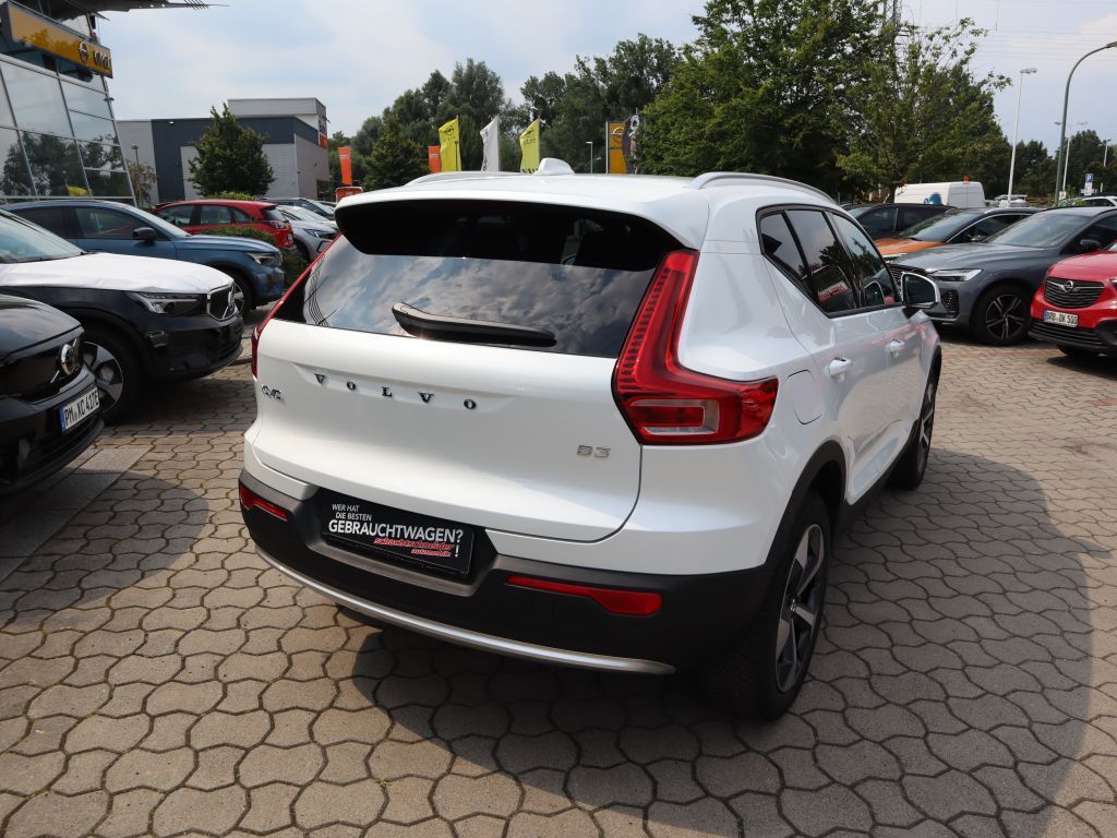 Volvo XC40 2024
