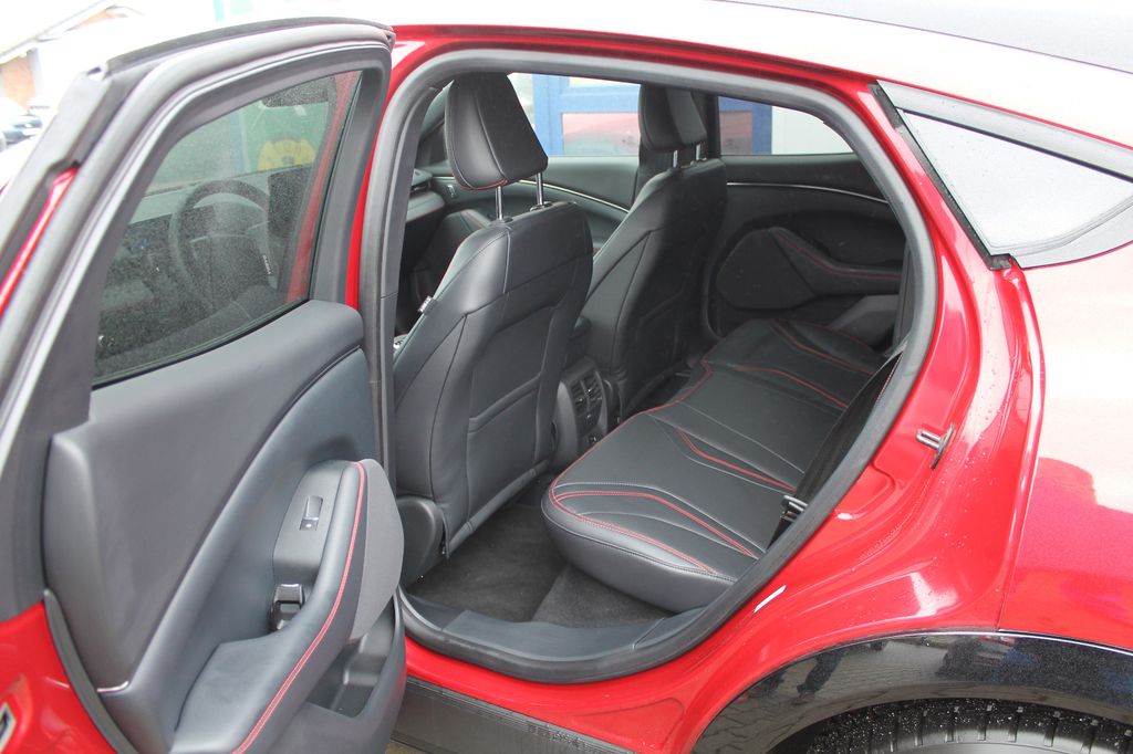 Ford Mustang Mach-E 2022