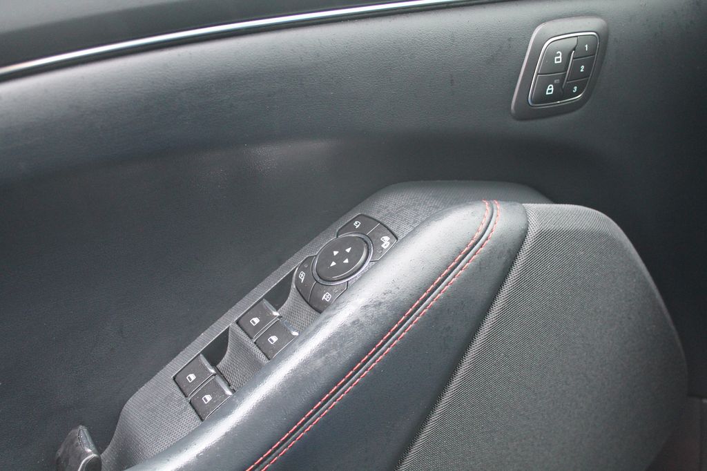 Ford Mustang Mach-E 2022