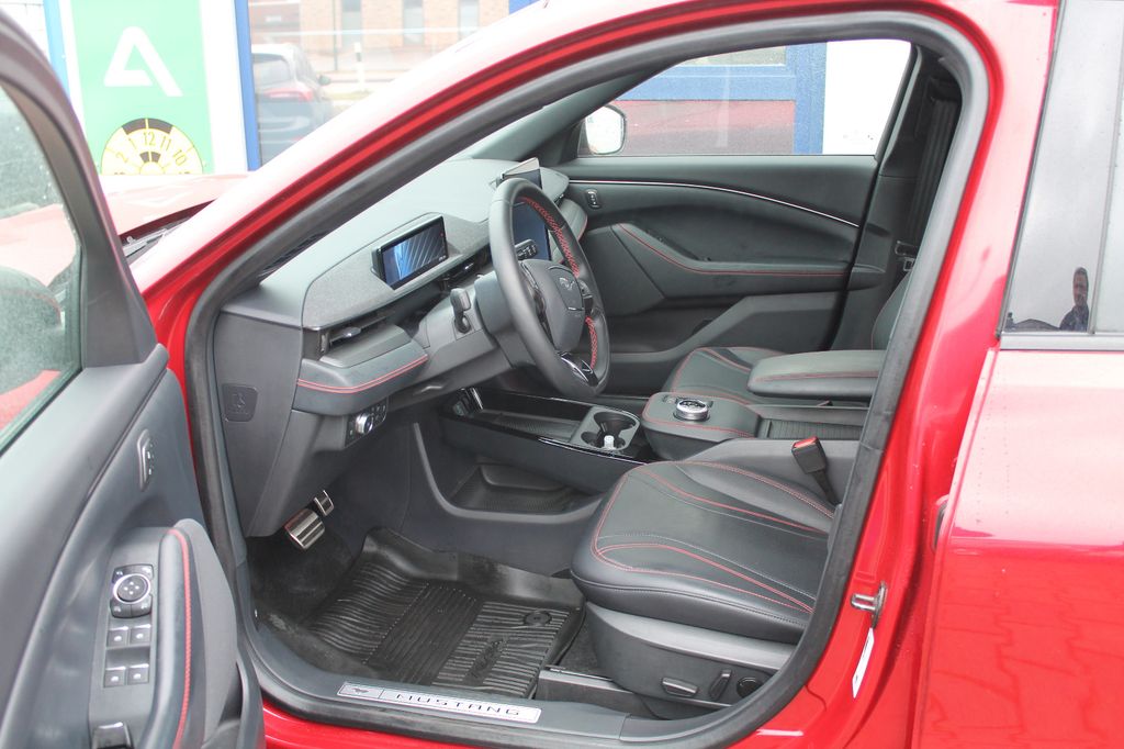 Ford Mustang Mach-E 2022