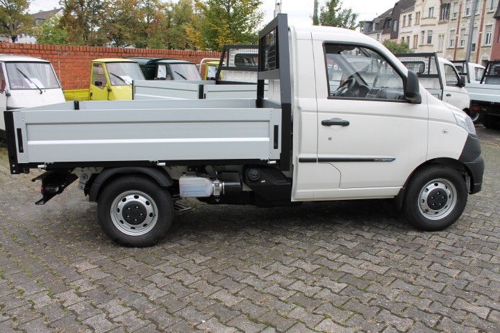 Piaggio Porter 2025