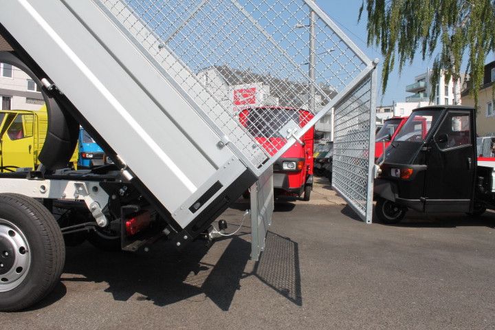 Piaggio Porter 2025