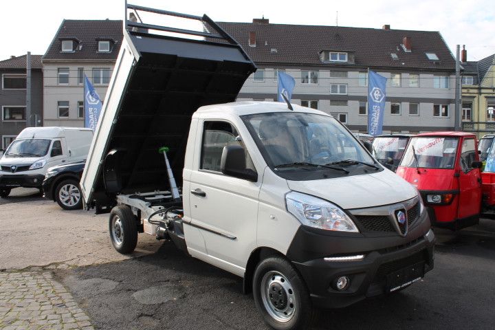Piaggio Porter 2025