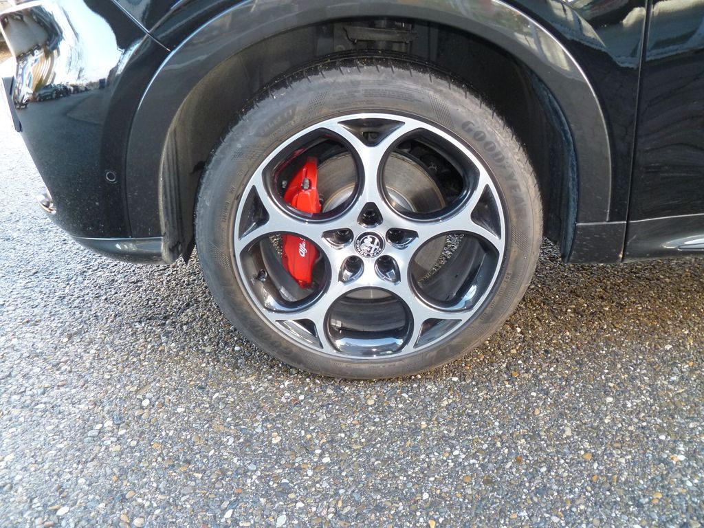 Alfa Romeo Tonale 2023