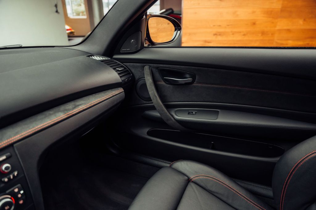 BMW 1er M Coupé 2011