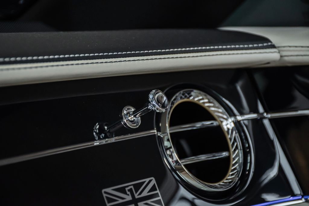 Bentley Continental GTC 2019