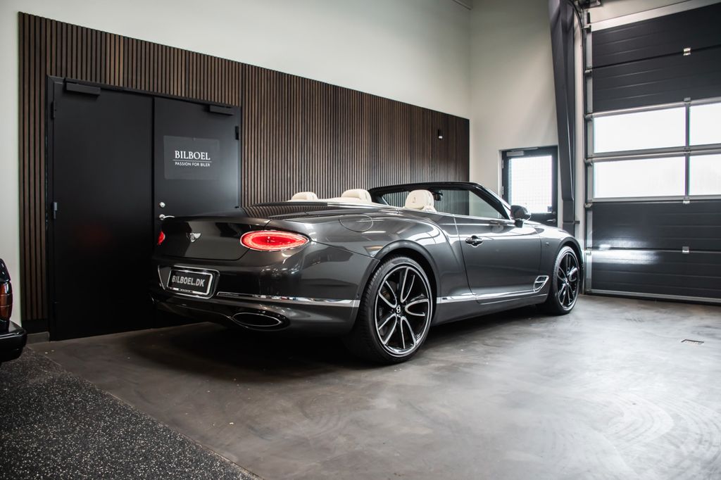 Bentley Continental GTC 2019