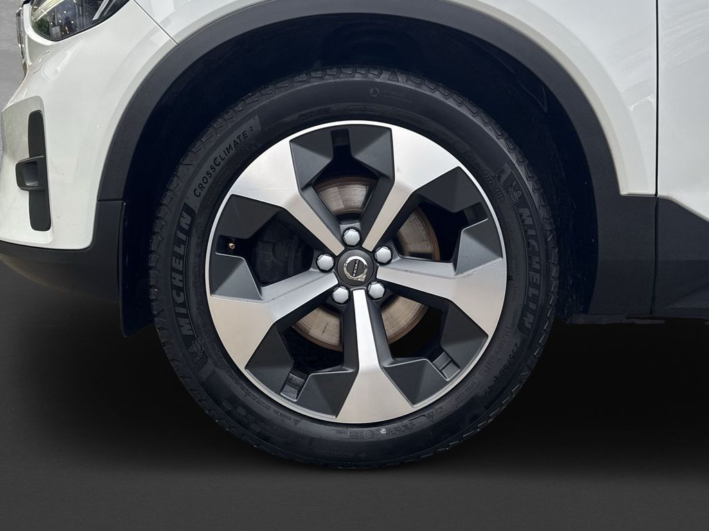 Volvo XC40 2024
