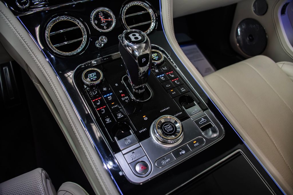 Bentley Continental GTC 2019