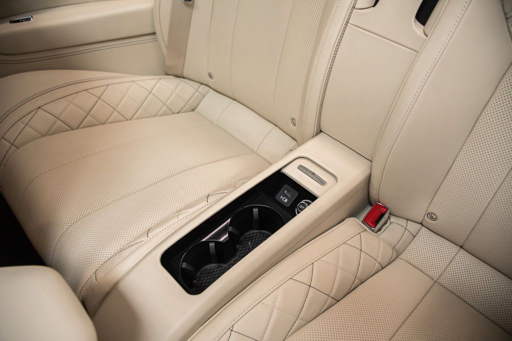 Bentley Continental GTC 2019