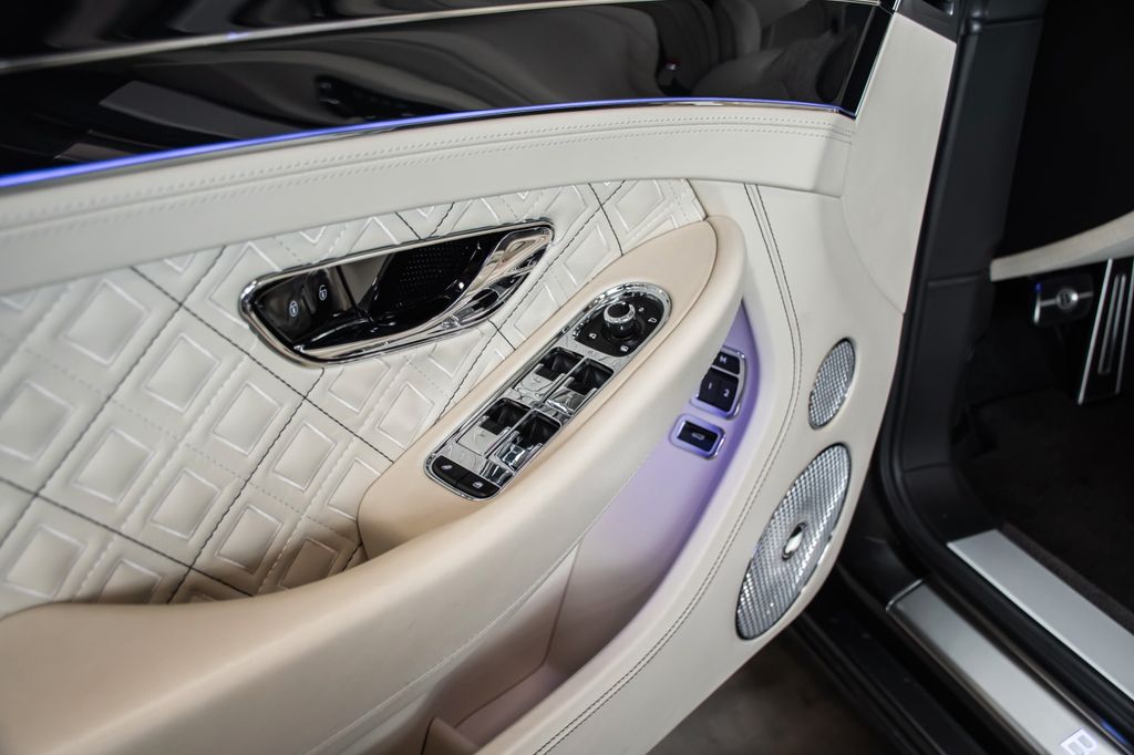 Bentley Continental GTC 2019