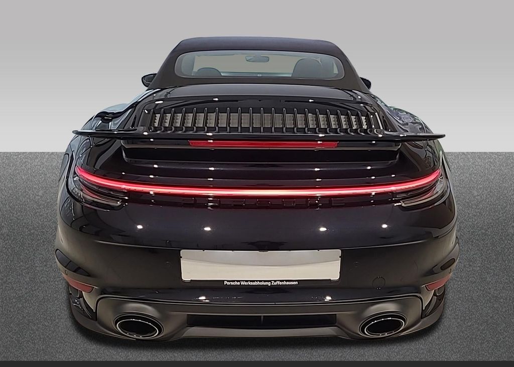 Porsche 992 2023