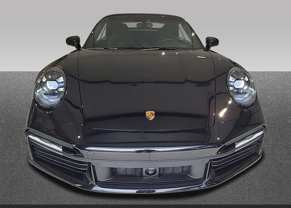 Porsche 992 2023