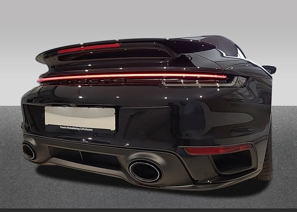 Porsche 992 2023