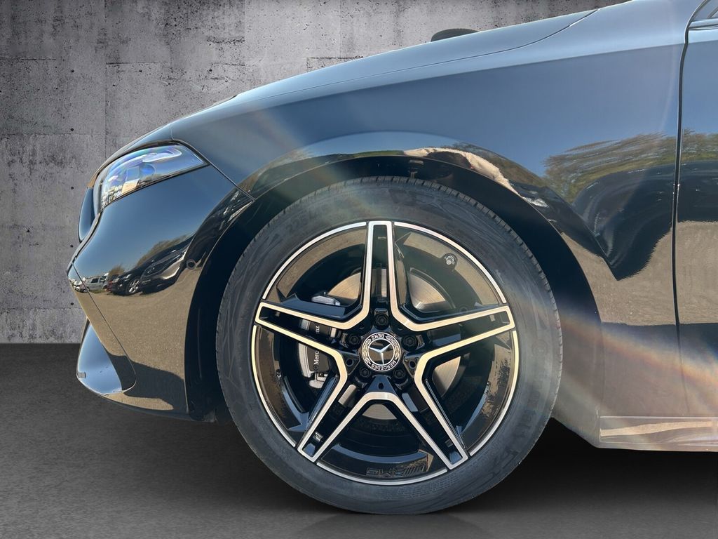 Mercedes-Benz A 200 2025