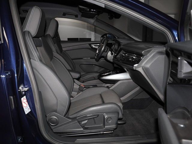 Audi Q4 e-tron 2024
