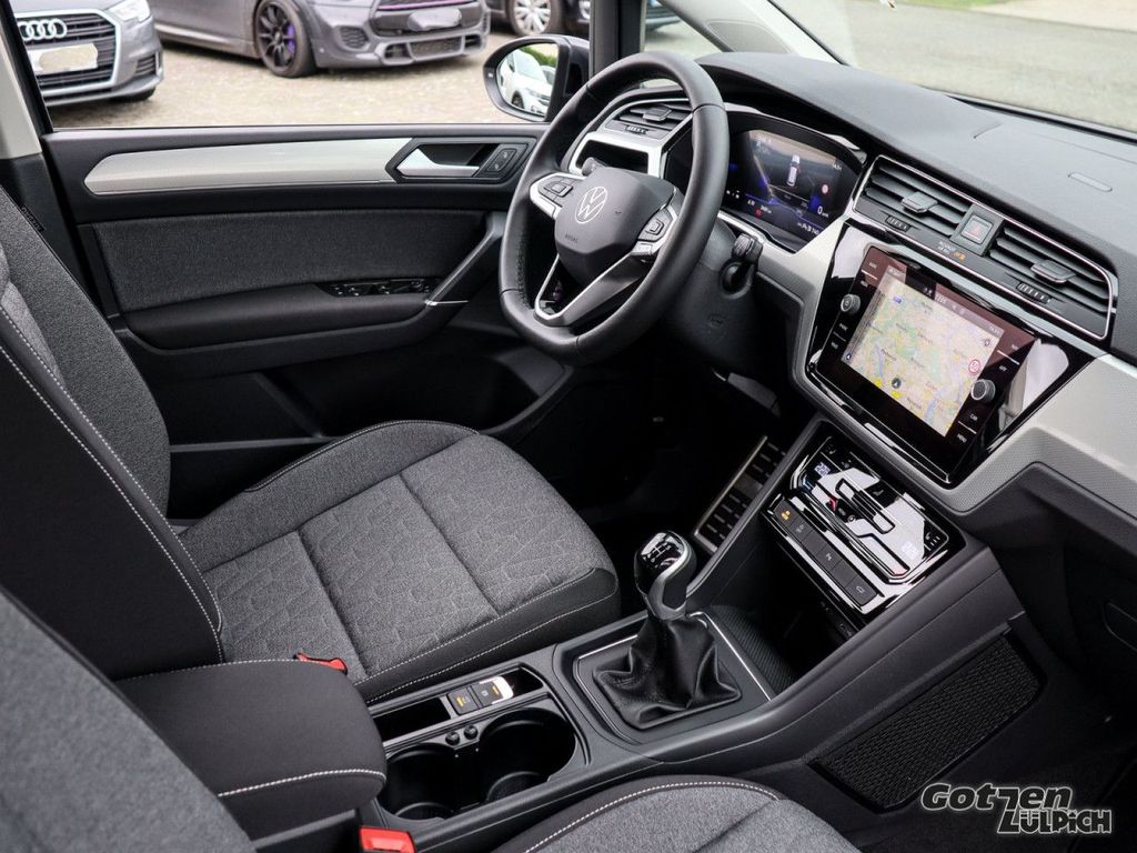 Volkswagen Touran 2024