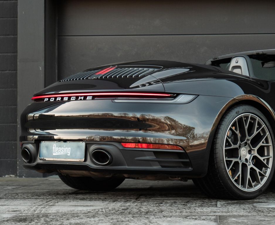 Porsche 992 2019