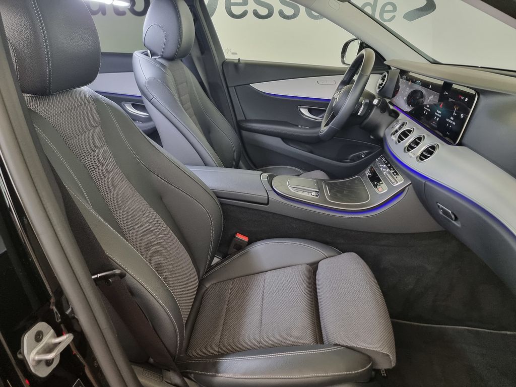 Mercedes-Benz E 300 2022