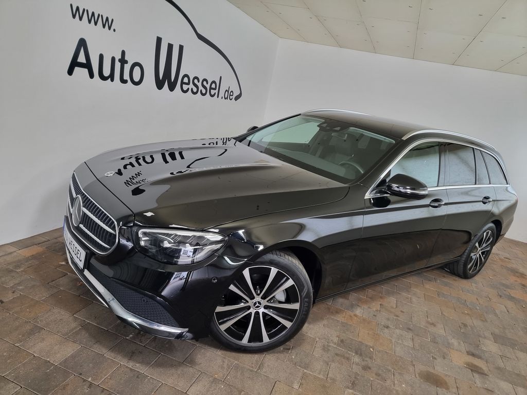 Mercedes-Benz E 300 2022