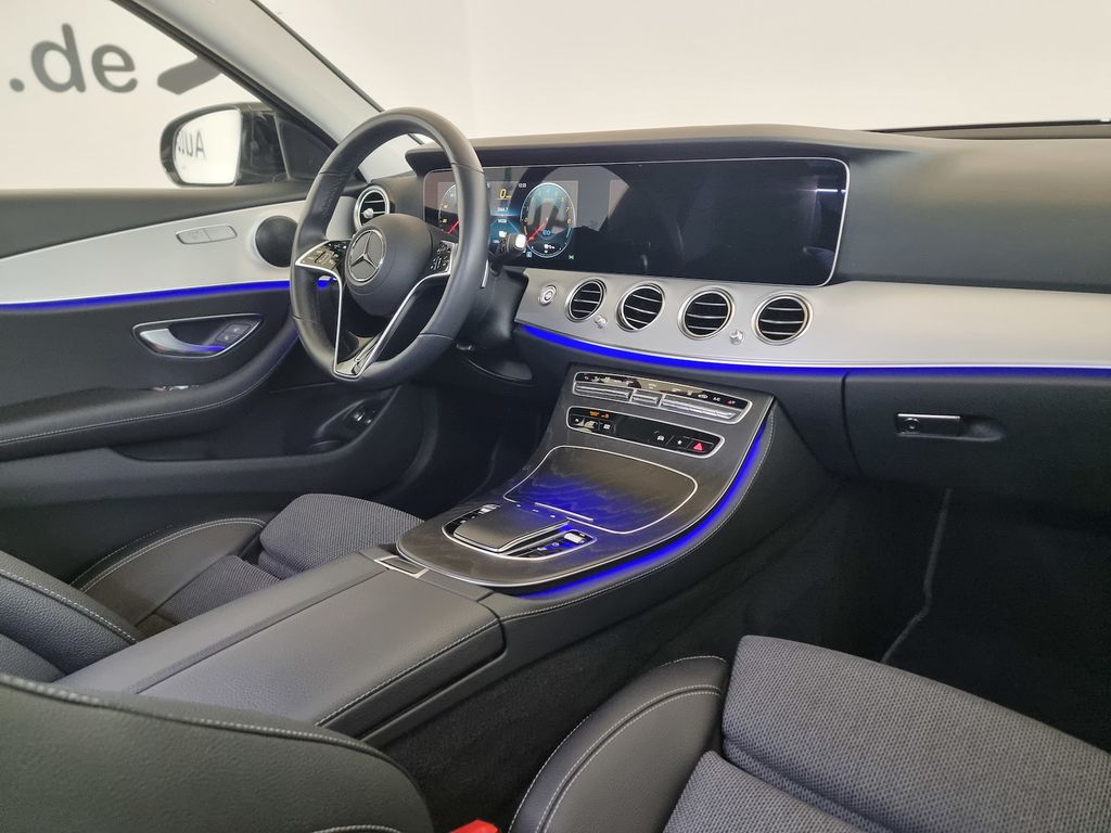 Mercedes-Benz E 300 2022