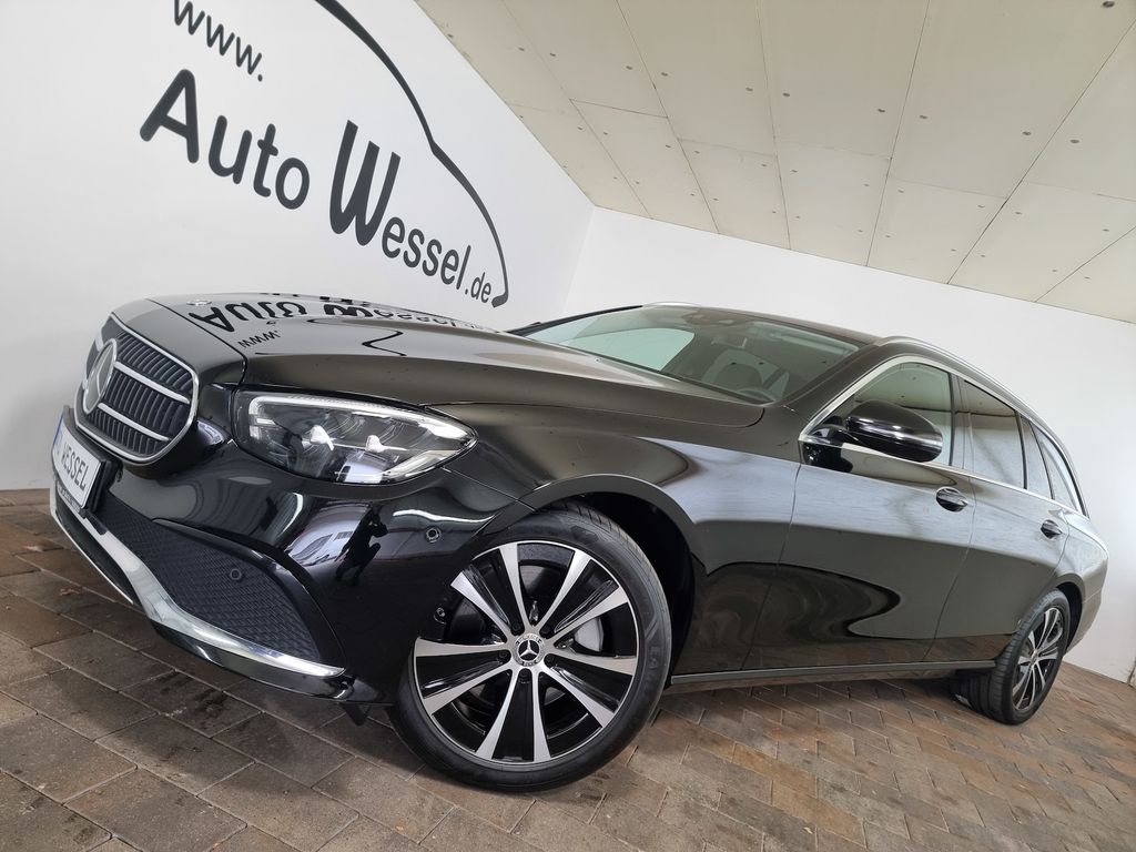 Mercedes-Benz E 300 2022