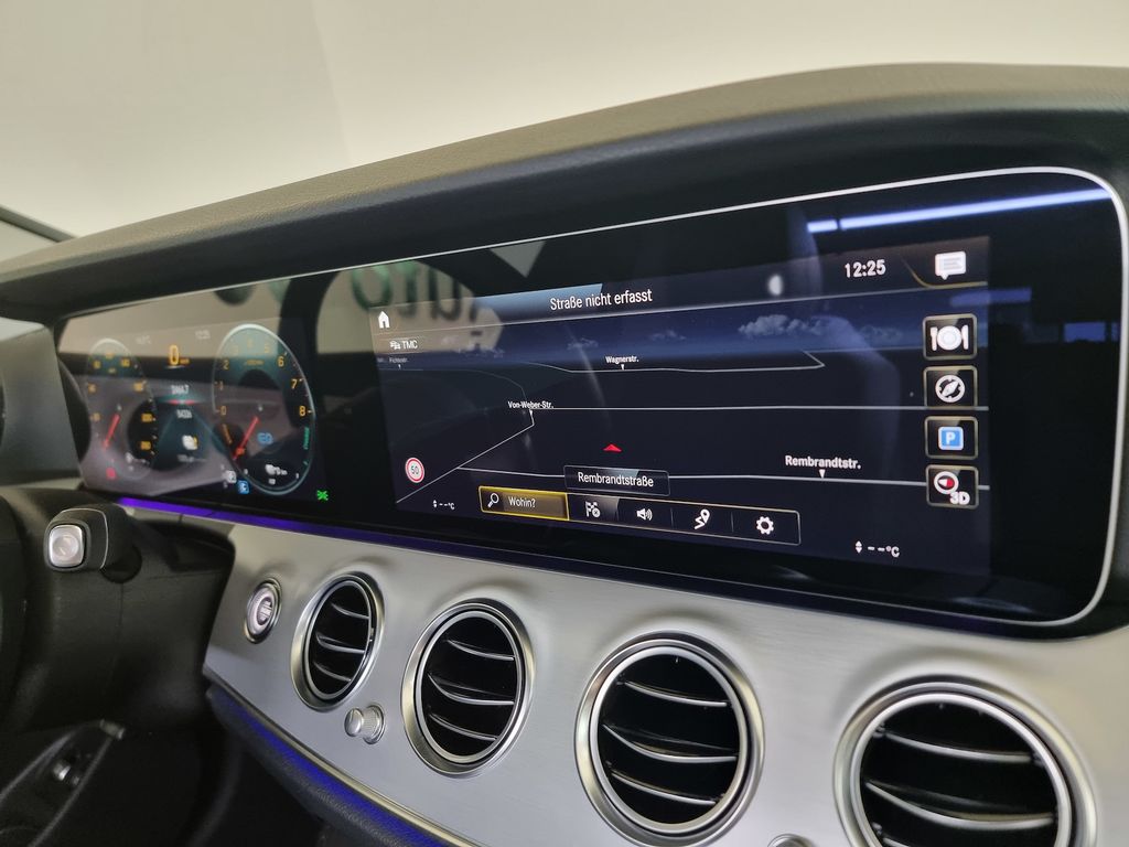 Mercedes-Benz E 300 2022