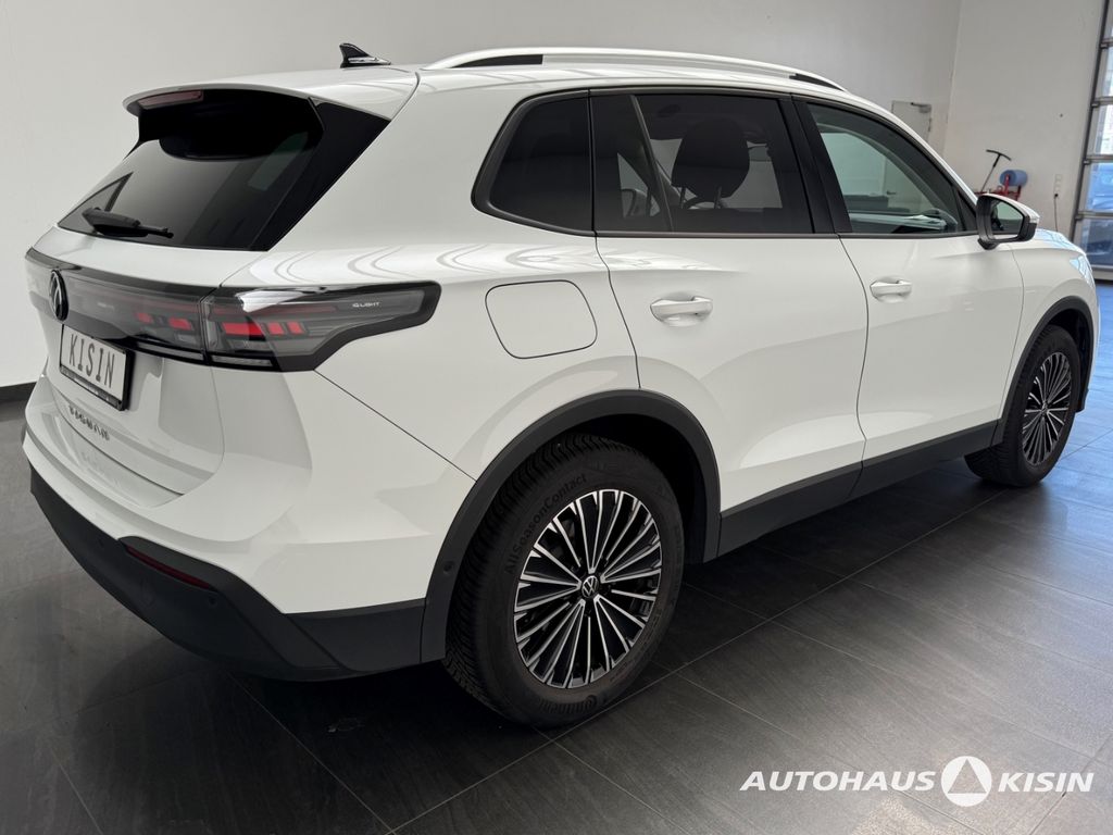 Volkswagen Tiguan 2024